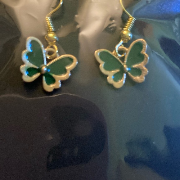 Dark Green Butterfly  earrings. - Picture 3 of 3